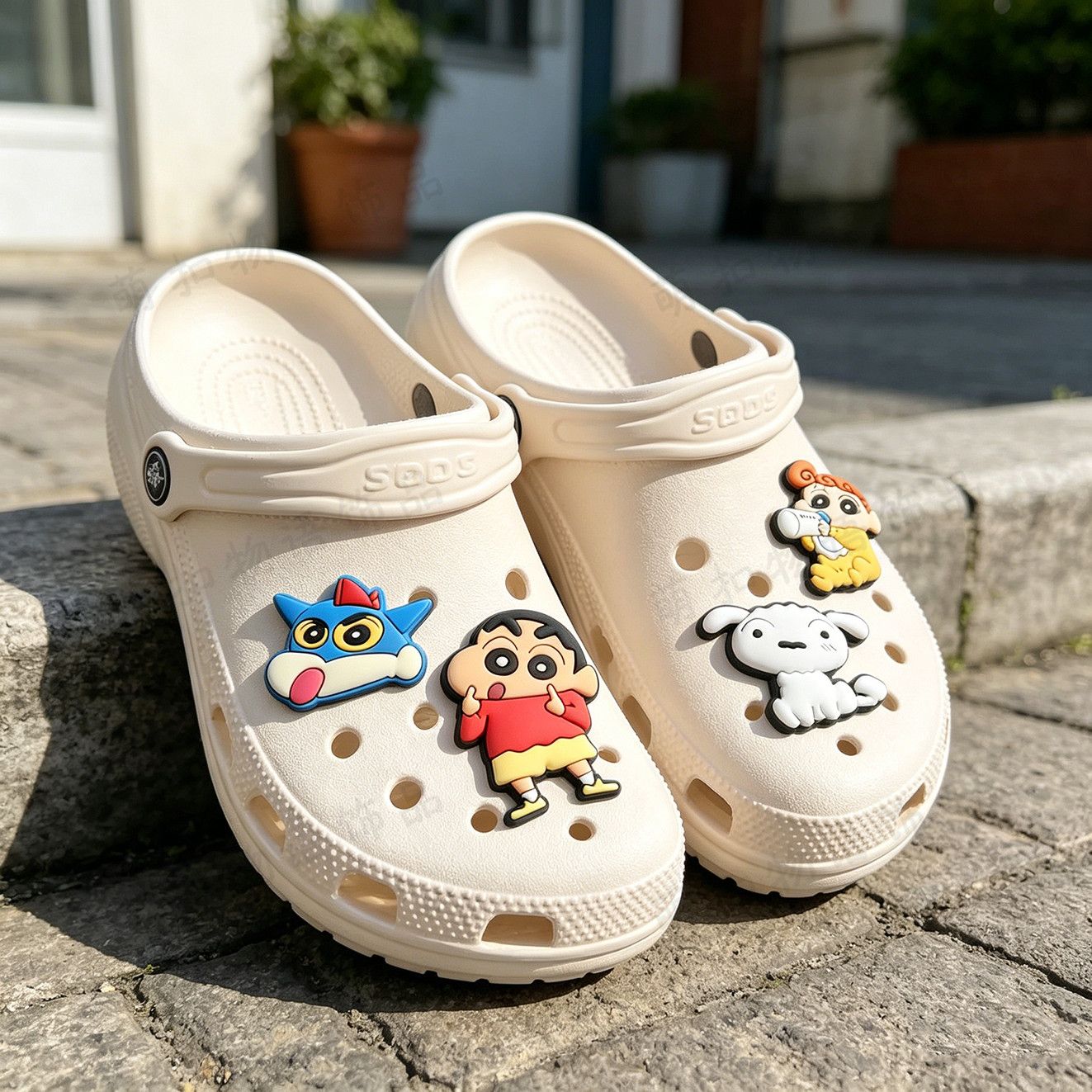 Aksesoris sepatu Crayon Shin-c - Florist Supplies ulasan dan harga