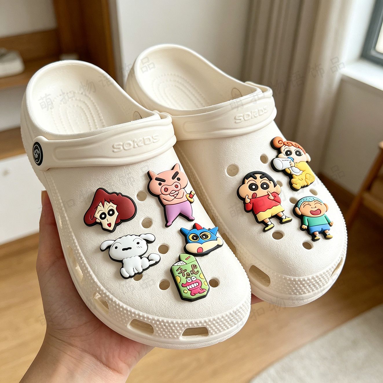Aksesoris sepatu Crayon Shin-c - Florist Supplies ulasan dan harga